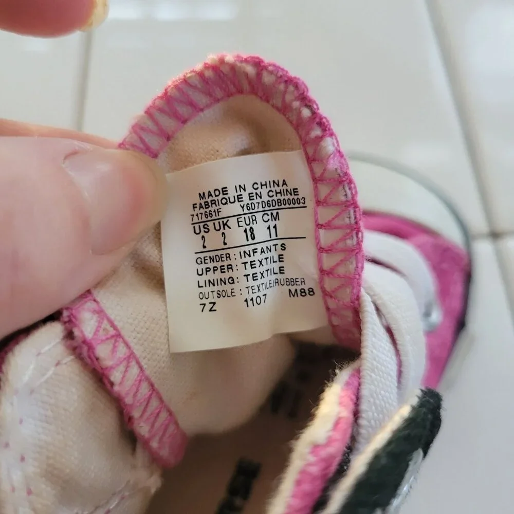 Converse All Star Infant High‎ Top Sneakers Size 2 Black Pink Canvas Shoes